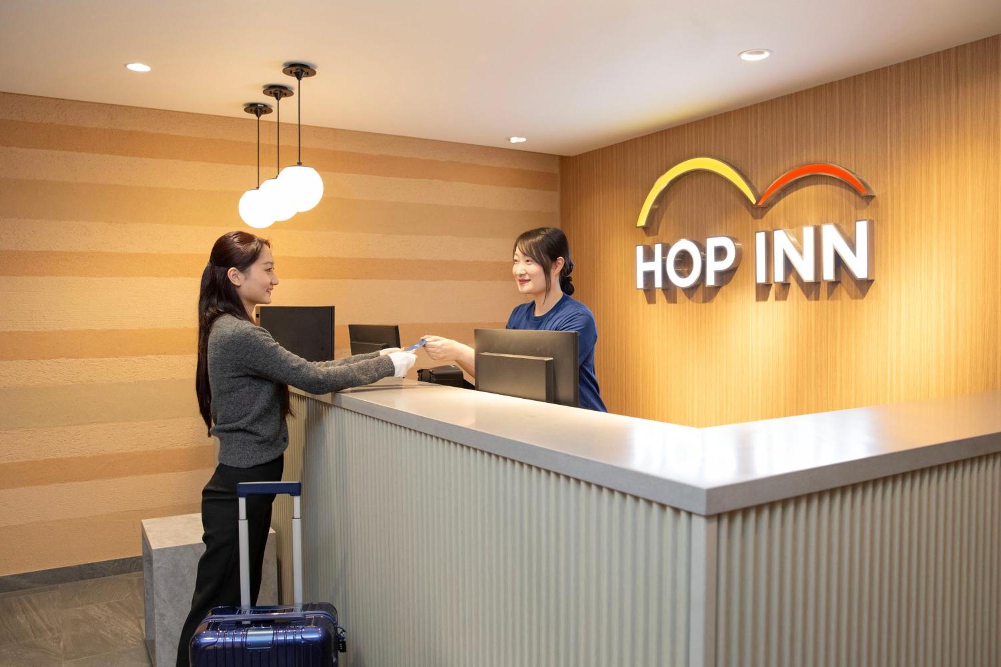 Hop Inn Kyoto Shijo Omiya Bagian luar foto